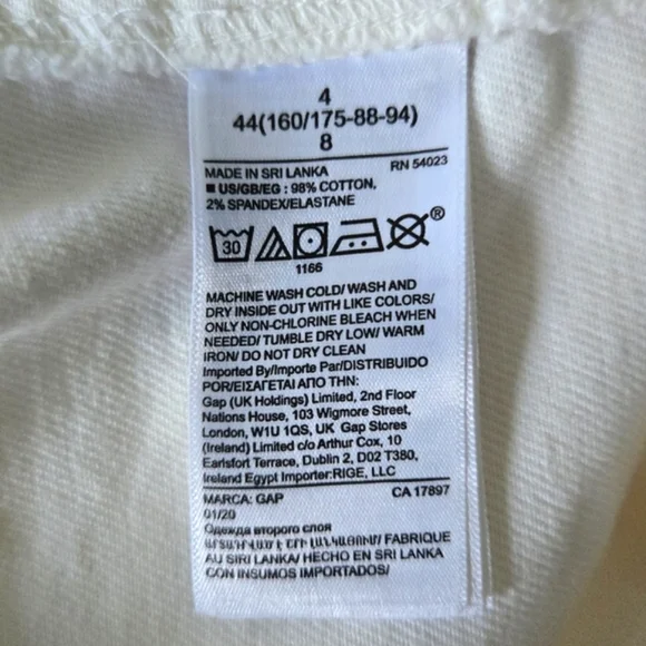 NWOT GAP 4" High Rise Belted White Jean Shorts - Picture 11 of 13